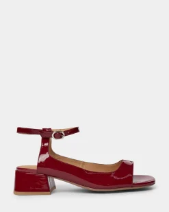 GraceSW Sandal - Red