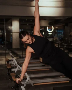 AHLEASPO TOP - Black