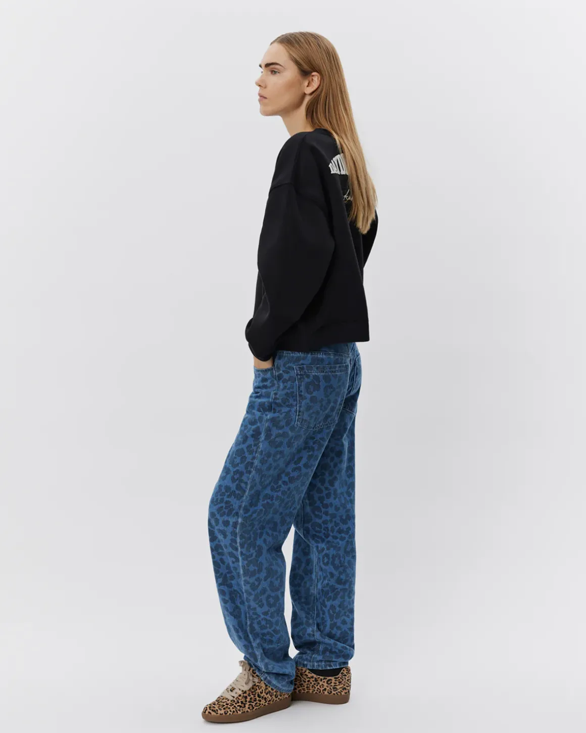 ELISW SWEATSHIRT - Washed black