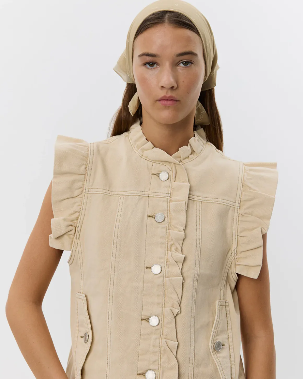 FARAHSW VEST - Warm Sand